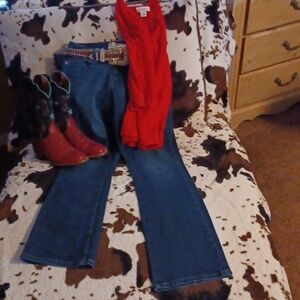 LEVIS 529, CURVY, BOOTCUT, WOEMS SIZE 7L. 5 POCKET, ZIP UP, BUTTON.